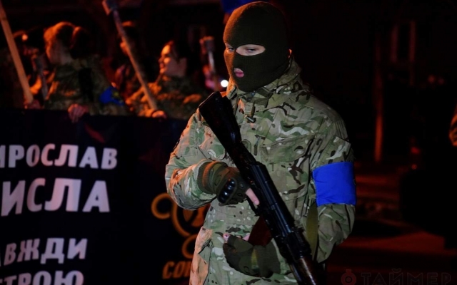 В Одессе состоялось факельное шествие националистов со всех уголков Украины Фото № 3 В Одессе состоялось факельное шествие националистов со всех уголков Украины Фото № 3