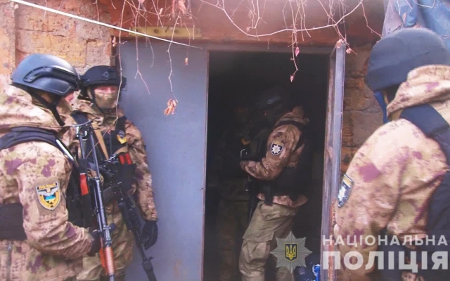 В подвале частного дома на Французском бульваре обнаружили труп двухлетней давности (ФОТО) Фото № 1 В подвале частного дома на Французском бульваре обнаружили труп двухлетней давности (ФОТО) Фото № 1