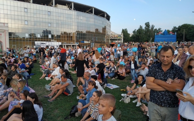 Бесплатный концерт Бесплатный концерт