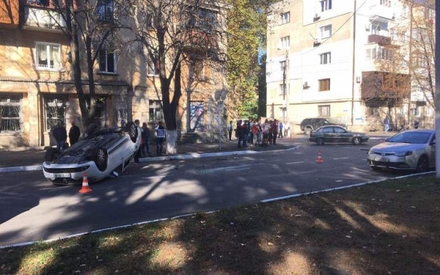В Измаиле в результате ДТП пострадала девочка (ФОТО) Фото № 2 В Измаиле в результате ДТП пострадала девочка (ФОТО) Фото № 2