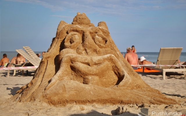 Взрослые и дети лепили из песка: в Одессе прошёл Odessa Sand Fest Фото № 7 Взрослые и дети лепили из песка: в Одессе прошёл Odessa Sand Fest Фото № 7