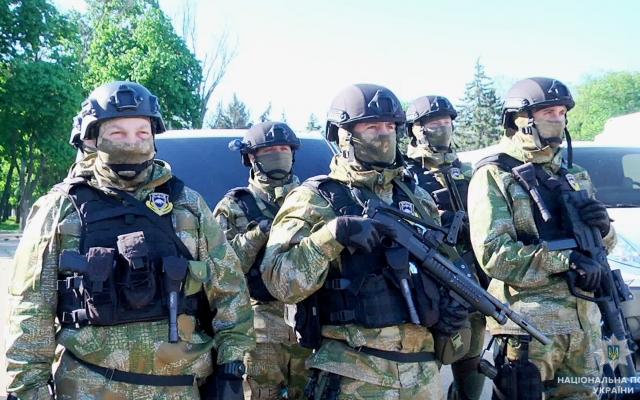 С сегодняшнего дня полицейские будут нести службу в усиленном режиме (ФОТО, ВИДЕО) Фото № 6 С сегодняшнего дня полицейские будут нести службу в усиленном режиме (ФОТО, ВИДЕО) Фото № 6