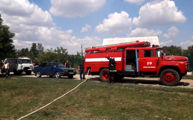 На месте пожара в Николаевском районе нашли два трупа Фото № 1 На месте пожара в Николаевском районе нашли два трупа Фото № 1