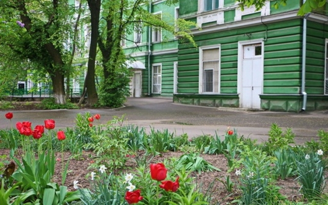 Как одесские врачи город благоустраивали накануне праздников Фото № 13 Как одесские врачи город благоустраивали накануне праздников Фото № 13