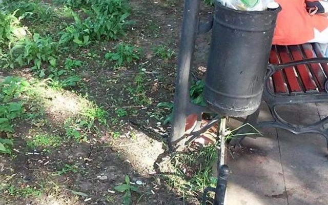 Одесский Стамбульский парк: с оградой не всё в порядке Фото № 4 Одесский Стамбульский парк: с оградой не всё в порядке Фото № 4