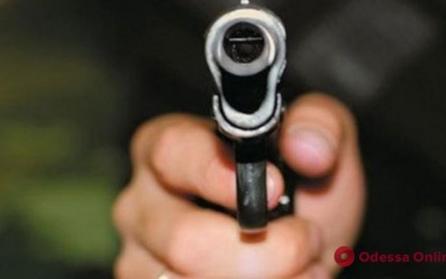 Под Одессой пьяная драка закончилась стрельбой Фото № 0 Под Одессой пьяная драка закончилась стрельбой Фото № 0