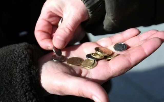 Из одесской маршрутки выгнали попрошаек с малышом на руках (ВИДЕО) Фото № 0 Из одесской маршрутки выгнали попрошаек с малышом на руках (ВИДЕО) Фото № 0
