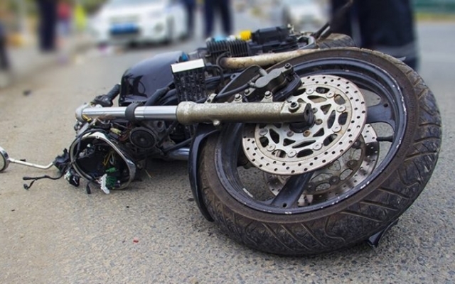 Под Курском байкер травмировался при падении с мотоцикла