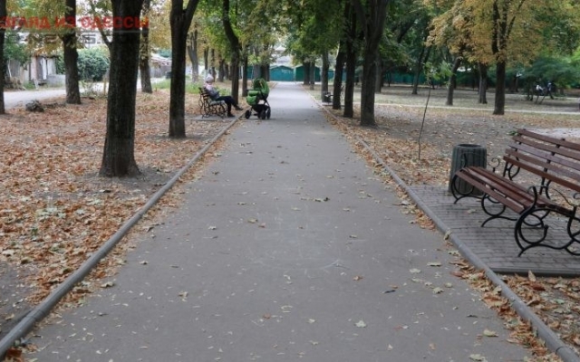Один из одесских скверов станет красивее Фото № 0 Один из одесских скверов станет красивее Фото № 0