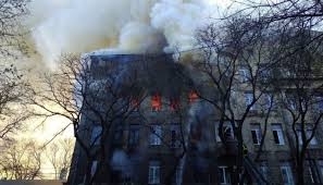 Пожар на Троицкой: в больницах находятся 25 человек и еще 15 числятся пропавшими Фото № 0 Пожар на Троицкой: в больницах находятся 25 человек и еще 15 числятся пропавшими Фото № 0