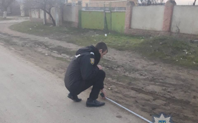 В Ивановском районе водитель сбил пешехода и оставил на дороге (ФОТО) Фото № 0 В Ивановском районе водитель сбил пешехода и оставил на дороге (ФОТО) Фото № 0