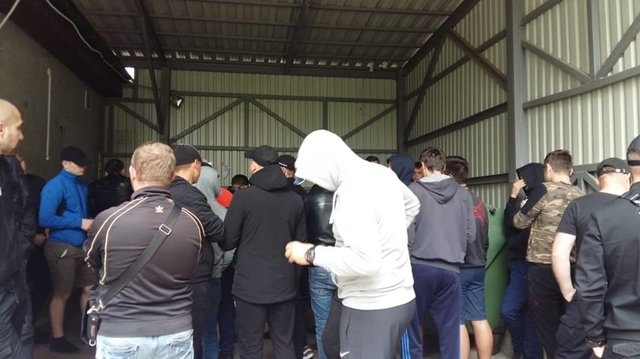 В Одессе попытались совершить рейдерский захват магазина Фото № 3 В Одессе попытались совершить рейдерский захват магазина Фото № 3