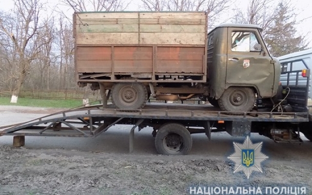 В Одесской области задержали мужчину, который рубил древесину незаконно (ФОТО) Фото № 2 В Одесской области задержали мужчину, который рубил древесину незаконно (ФОТО) Фото № 2