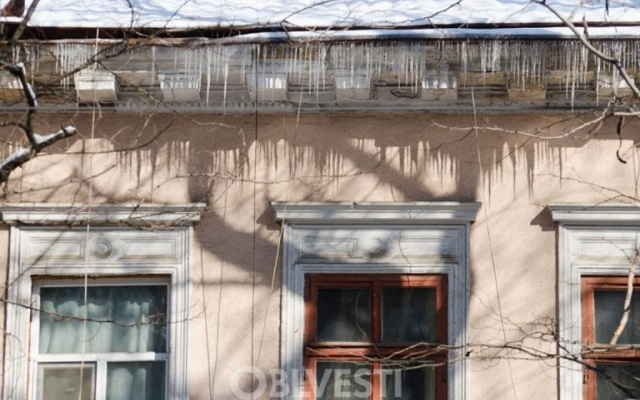 Опасность одесских сосулек (ФОТО) Фото № 3 Опасность одесских сосулек (ФОТО) Фото № 3