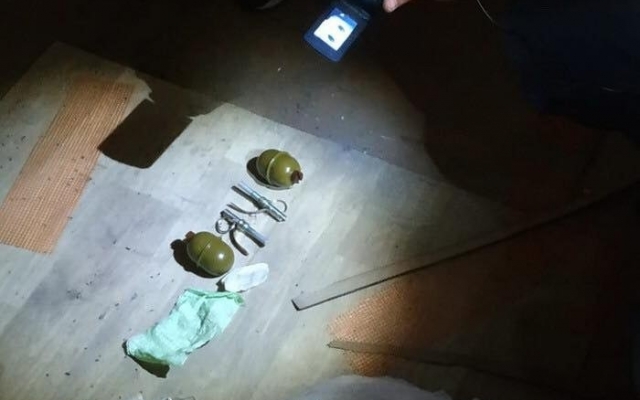 В Измаиле арестовали торговцев оружием Фото № 1 В Измаиле арестовали торговцев оружием Фото № 1
