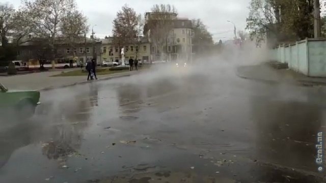 В Одессе залило улицу Мечникова Фото № 0 В Одессе залило улицу Мечникова Фото № 0