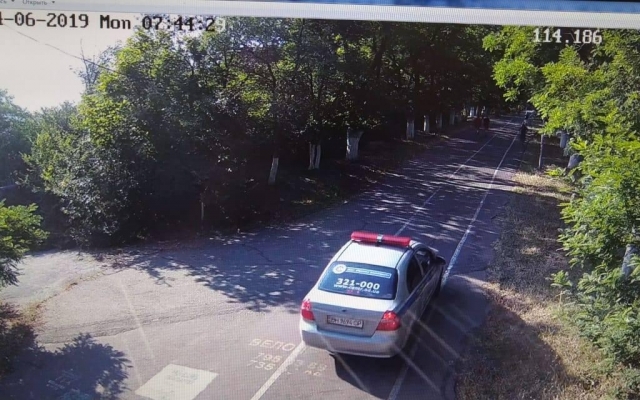 В Одессе автохамы на машине охранной фирмы катались по Трассе здоровья Фото № 1 В Одессе автохамы на машине охранной фирмы катались по Трассе здоровья Фото № 1
