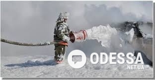 Одесская улица покрылась пожарной пеной Фото № 0 Одесская улица покрылась пожарной пеной Фото № 0