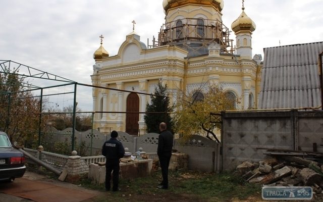 Сегодня ночью в Ананьеве ограбили собор Александра Невского Фото № 1 Сегодня ночью в Ананьеве ограбили собор Александра Невского Фото № 1