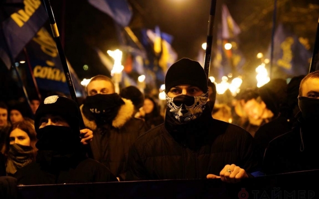 В Одессе состоялось факельное шествие националистов со всех уголков Украины Фото № 5 В Одессе состоялось факельное шествие националистов со всех уголков Украины Фото № 5