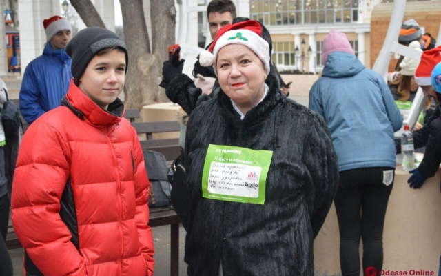 Три сотни горожан устроили «забег обещаний» на 2019 метров Фото № 26 Три сотни горожан устроили «забег обещаний» на 2019 метров Фото № 26