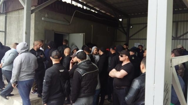В Одессе попытались совершить рейдерский захват магазина Фото № 1 В Одессе попытались совершить рейдерский захват магазина Фото № 1
