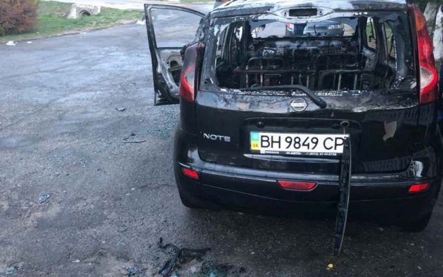 В Лиманском районе госрегистратору сожгли автомобиль (ФОТО) Фото № 2 В Лиманском районе госрегистратору сожгли автомобиль (ФОТО) Фото № 2