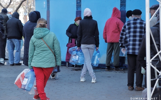 Таирова почти сутки сидит без воды Фото № 0 Таирова почти сутки сидит без воды Фото № 0