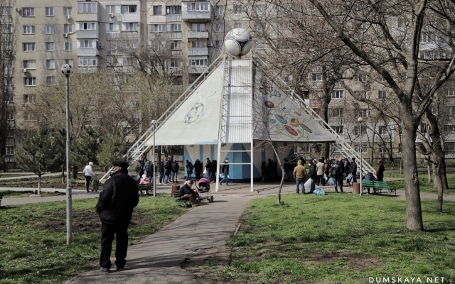 Таирова почти сутки сидит без воды Фото № 2 Таирова почти сутки сидит без воды Фото № 2