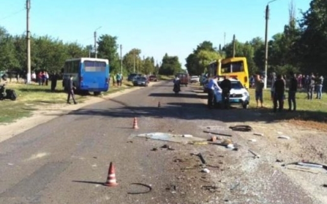Серьезное ДТП под Одессой: автобус влетел в маршрутку Фото № 0 Серьезное ДТП под Одессой: автобус влетел в маршрутку Фото № 0