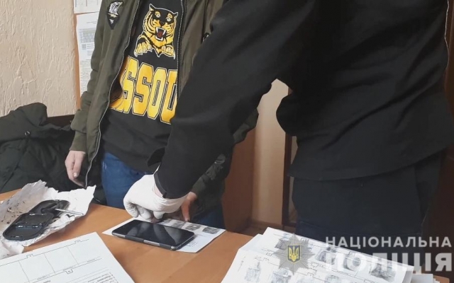 Пятеро на одного: в Подольске ограбили прохожего (ФОТО, ВИДЕО) Фото № 0 Пятеро на одного: в Подольске ограбили прохожего (ФОТО, ВИДЕО) Фото № 0