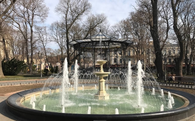 К 1 Апреля в Одессе заработали фонтаны Фото № 0 К 1 Апреля в Одессе заработали фонтаны Фото № 0