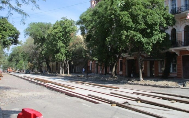 На улице Софиевской в Одессе появились первые рельсы (фото) Фото № 4 На улице Софиевской в Одессе появились первые рельсы (фото) Фото № 4