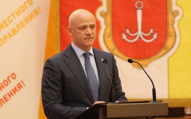 Геннадий Труханов выносит на рассмотрение депутатов обращение к президенту, чтобы остановить злоупотребления застройщиков Фото № 0 Геннадий Труханов выносит на рассмотрение депутатов обращение к президенту, чтобы остановить злоупотребления застройщиков Фото № 0