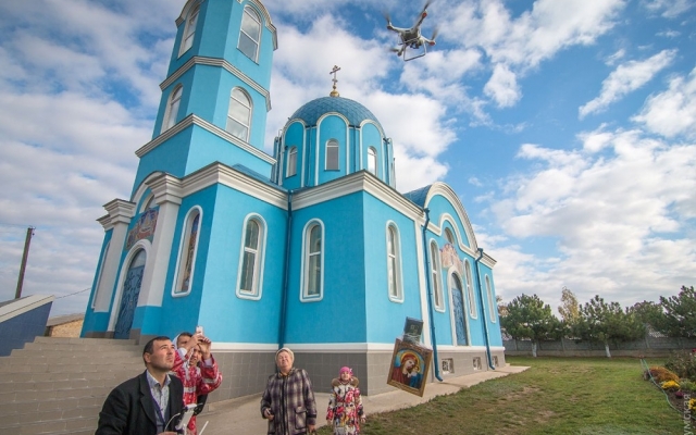 В Одесской области над селом летала икона Божьей Матери Фото № 2 В Одесской области над селом летала икона Божьей Матери Фото № 2