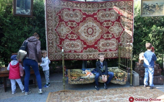 В парке Горького возрадили ретро-атмосферу (ФОТО) Фото № 2 В парке Горького возрадили ретро-атмосферу (ФОТО) Фото № 2