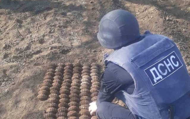 Житель Одесской области в огороде нашел арсенал времен Второй мировой Фото № 0 Житель Одесской области в огороде нашел арсенал времен Второй мировой Фото № 0
