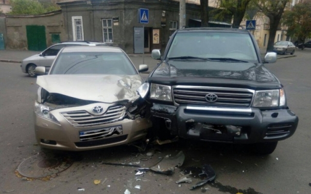 Авария: с травмами мать и её шестимесячного ребёнка доставили в больницу Фото № 0 Авария: с травмами мать и её шестимесячного ребёнка доставили в больницу Фото № 0