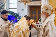 В Одесском Спасо-Преображенском соборе митрополит Агафангел совершил Божественную литургию Фото № 1 В Одесском Спасо-Преображенском соборе митрополит Агафангел совершил Божественную литургию Фото № 1