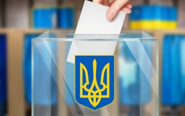 На одесских избирательных участках к вечеру появились незваные гости Фото № 0 На одесских избирательных участках к вечеру появились незваные гости Фото № 0