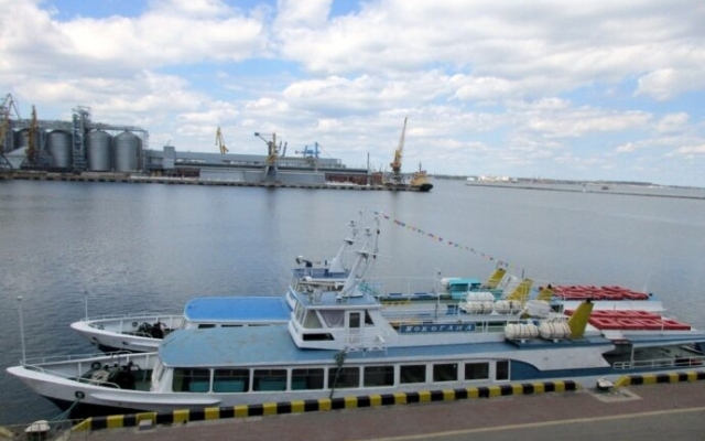 В Одессе стартовал сезон морских прогулок на катерах вдоль побережья Фото № 1 В Одессе стартовал сезон морских прогулок на катерах вдоль побережья Фото № 1