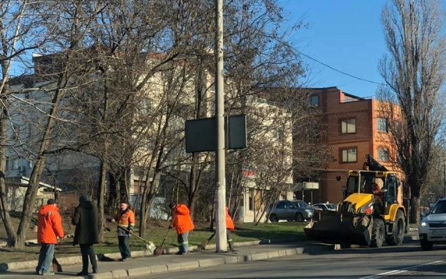 Суворовский район вычистили и привели в порядок Фото № 3 Суворовский район вычистили и привели в порядок Фото № 3