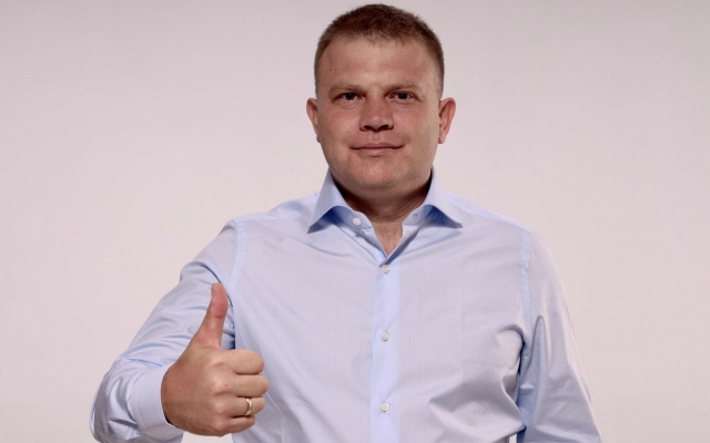 Мэр Белгорода-Днестровского пытается увеличить себе зарплату и еще выбить материальную помощь Фото № 0 Мэр Белгорода-Днестровского пытается увеличить себе зарплату и еще выбить материальную помощь Фото № 0
