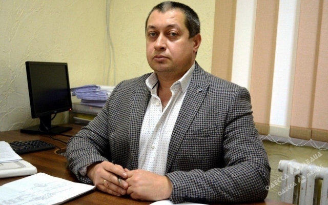 Бывшего мэра Затоки задержали за попытку фальсификации выборов Фото № 0 Бывшего мэра Затоки задержали за попытку фальсификации выборов Фото № 0