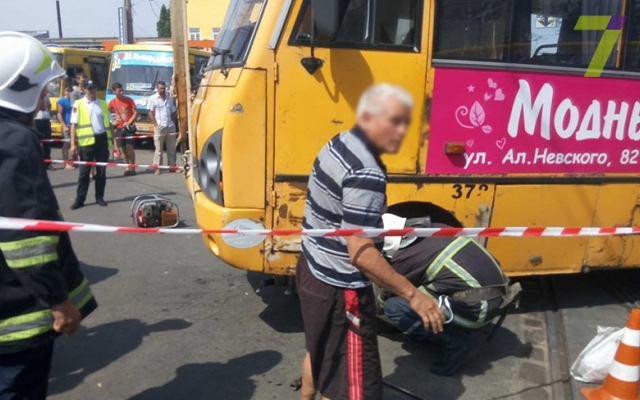 Возле автостанции Возле автостанции