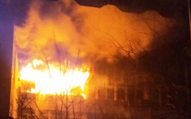 Во время тушения пожара в Одессе пострадали спасатели Фото № 0 Во время тушения пожара в Одессе пострадали спасатели Фото № 0