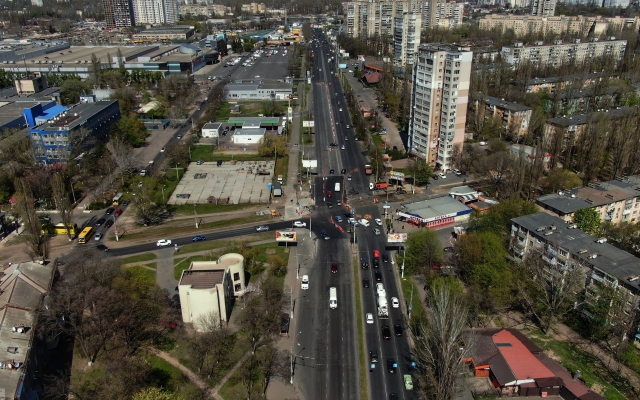 На Таирова начали вторую часть ремонта дороги Фото № 5 На Таирова начали вторую часть ремонта дороги Фото № 5