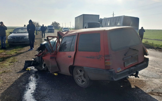Под Южным столкнулись пять автомобилей и автобус Фото № 0 Под Южным столкнулись пять автомобилей и автобус Фото № 0