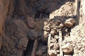 Ремонт теплотрассы на Сегедской затягивается до зимы Фото № 2 Ремонт теплотрассы на Сегедской затягивается до зимы Фото № 2