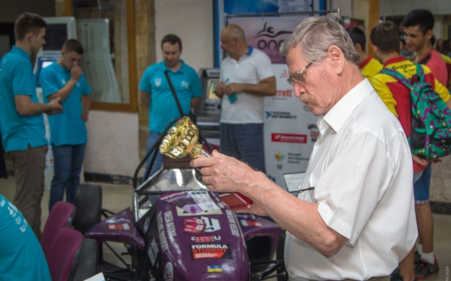 Formula Student ONPU показали свой четвёртый гоночный болид Фото № 10 Formula Student ONPU показали свой четвёртый гоночный болид Фото № 10